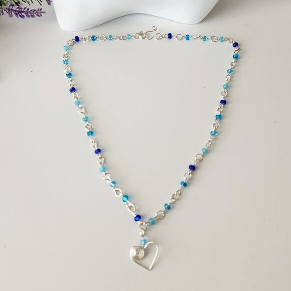 Silver Wire Heart Beaded Necklace - Picture 5 of 10